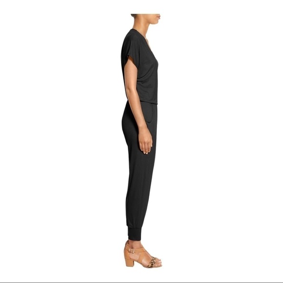 LOVEPELLA Short Sleeve Wrap Top Jumpsuit black - Picture 3 of 13